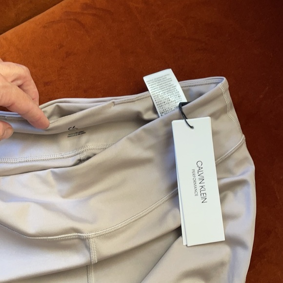 Calvin Klein performance leggings - Picture 6 of 8